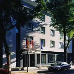 Alt Tempelhof 3*