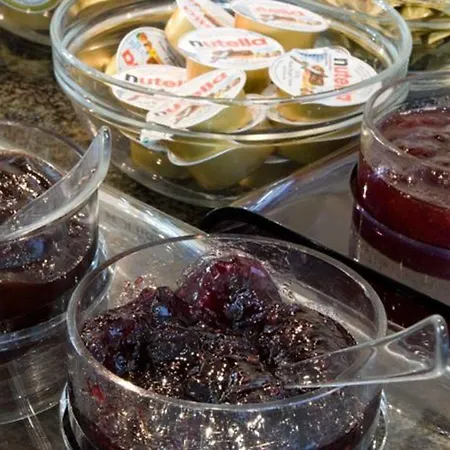 Alt Tempelhof Szálloda 3*