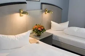 滕珀尔霍夫alt酒店 酒店 3*
